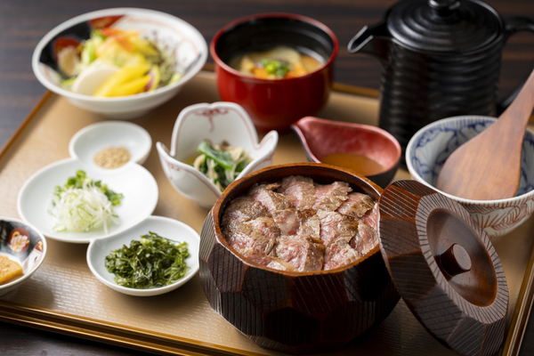 あか牛まぶし膳